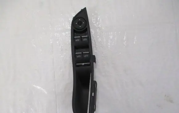 Ford Focus Electric window control switch F1ET14A132AC