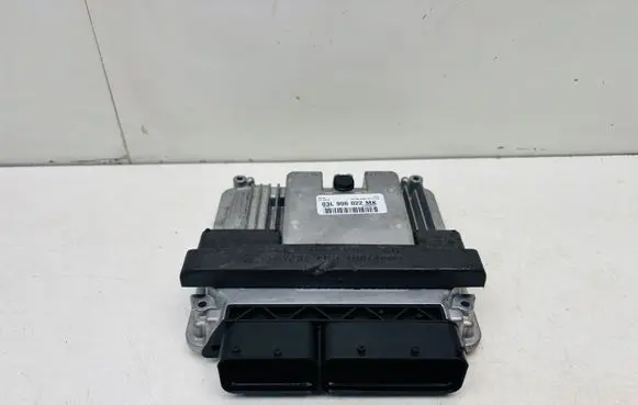 Audi A4 S4 B8 8K Engine control unit/module 03L906022MK 2409200917 39330536