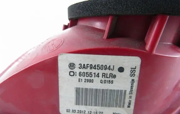 Volkswagen PASSAT B7 Tailgate rear/tail lights 3AF945094J