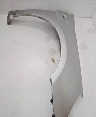 Chrysler Sebring (JS) Fender 05116471AA M568530
