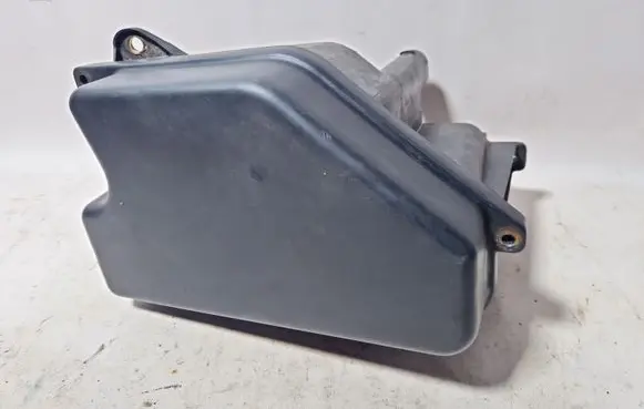 Lexus GS 300 400 430 Engine control unit holder 