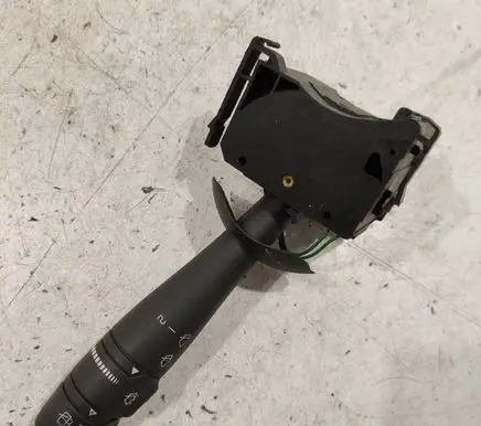 Renault Laguna II Wiper control stalk 8200012245