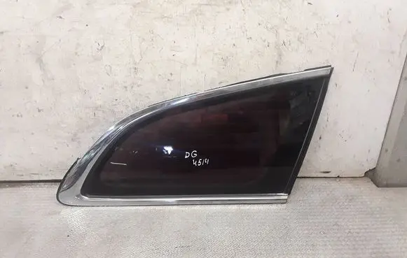 Mazda 6 Rear side window 