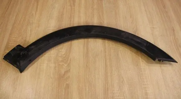 Chevrolet Captiva Front arch trim 