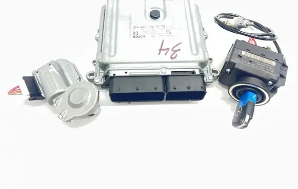 Engine ECU kit and lock set