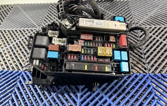Toyota Prius (XW30) Fuse box set 602730