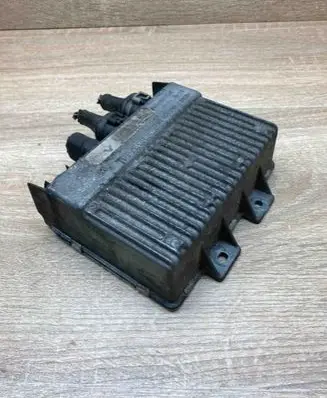 Renault Espace - Grand espace V Engine control unit/module ECU 7700106071 21626074 WITHPLUG