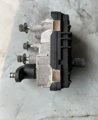 Land Rover Discovery Sport Turbine electric control actuator 4933519600 6NW01043027
