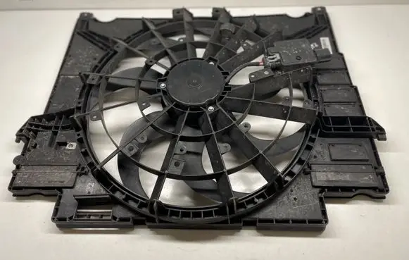 Jaguar F-Pace Fan set HK838C607AE