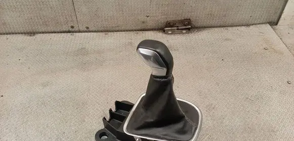 Citroen C3 Gear shifter/selector 9812583777