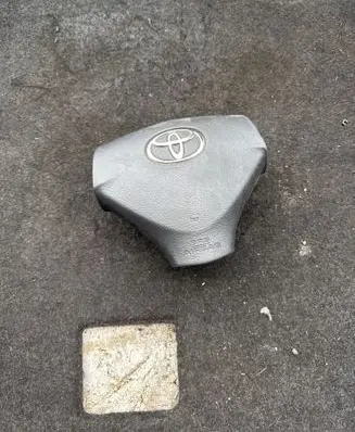 Toyota Corolla Verso AR10 Steering wheel airbag Y00245508A5A