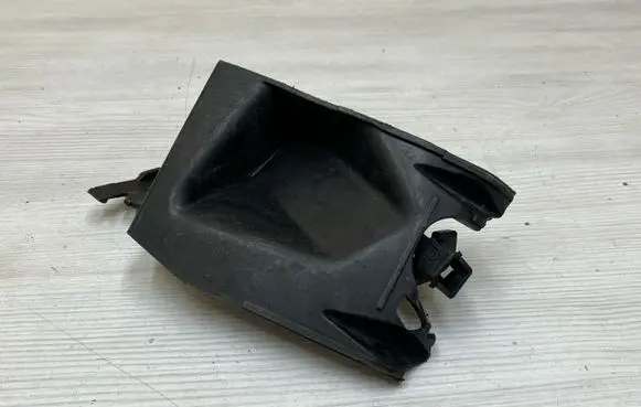 Volvo V70 Headlight washer spray nozzle 30663580