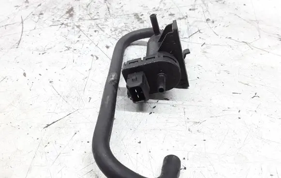 Renault Laguna II Turbo solenoid valve 7700113709