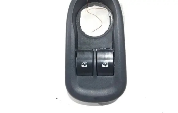 Opel Movano B Electric window control switch