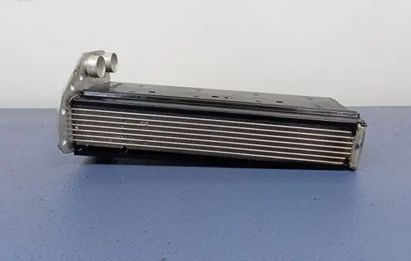 BMW 3 F30 F35 F31 Engine oil radiator 72344186