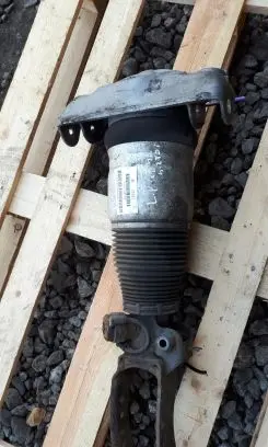 Audi Q7 4L Air suspension front shock absorber 7L8616039D