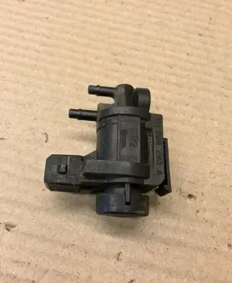Seat Cordoba (6K) Turbo solenoid valve 191906283A