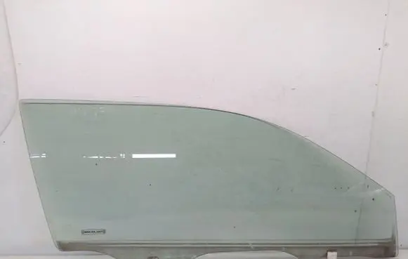 Honda HR-V Front door window glass four-door