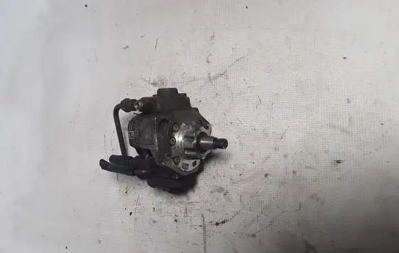 Toyota Avensis T270 Fuel injection high pressure pump 221000G010