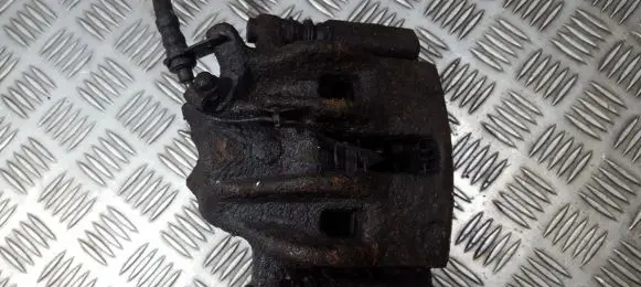 Peugeot 406 Front brake caliper