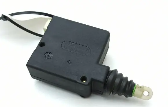 Jaguar XJ X308 Tailgate/trunk/boot lock/catch/latch