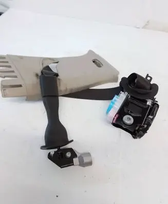 Opel Insignia B Front seatbelt 23464716 565485871 H111167000002L