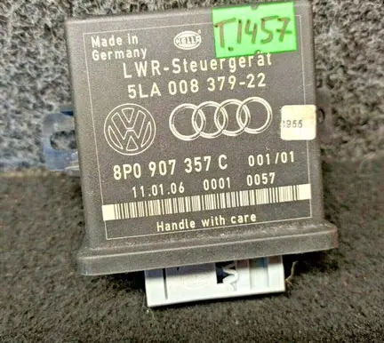 Audi A3 S3 A3 Sportback 8P Light module LCM 8P0907357C