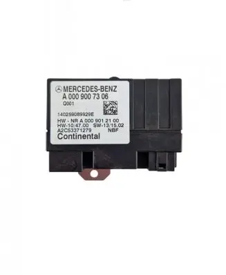 Mercedes-Benz CLA C117 X117 W117 Fuel injection pump control unit/module a0009007306