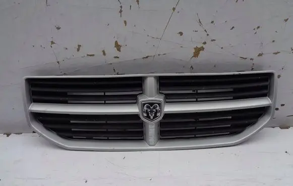 Dodge Journey Front bumper upper radiator grill