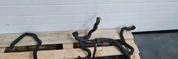 Audi A3 S3 8V Engine coolant pipe/hose 5Q0121101N 5Q0121070AP