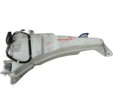 Ford Kuga III Windshield washer fluid reservoir/tank 