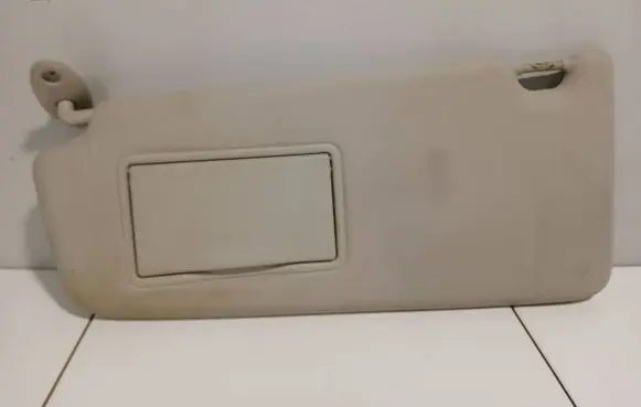 Land Rover Freelander 2 - LR2 Sun visor