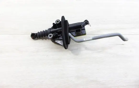 Renault Megane IV Clutch master cylinder 306103690R L05025129400