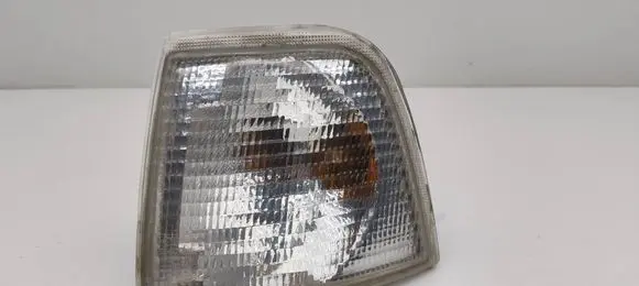 Audi 80 90 B3 Front indicator light 0084411505