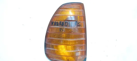 Mercedes-Benz W123 Front indicator light