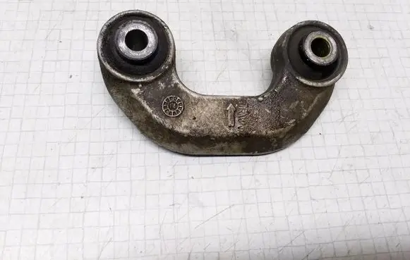 Volkswagen PASSAT B5.5 Other engine bay part