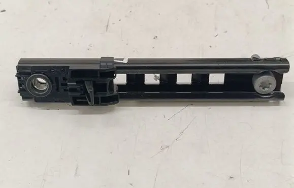 Nissan Qashqai J12 Seat belt adjustment rail 878246UA0C