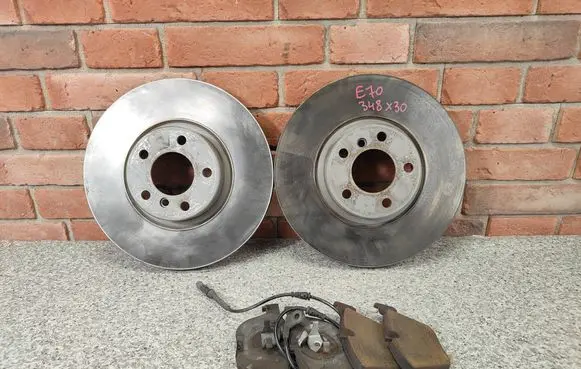 BMW X5 E70 Front brake disc 6868938
