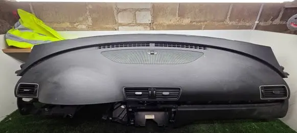 Volkswagen PASSAT B7 Dashboard 3c1857003