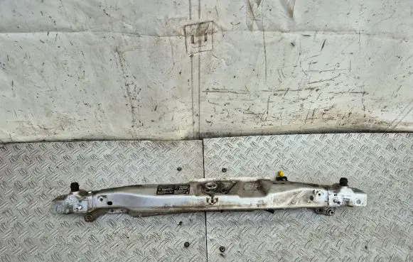 Opel Meriva B Top upper radiator support slam panel 13266113 13270866 13273494