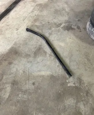 Opel Vivaro Sliding door bottom rail 