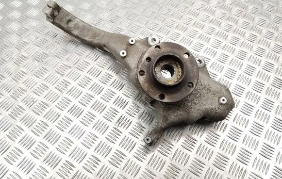 BMW X5 F15 Front wheel hub 6869869