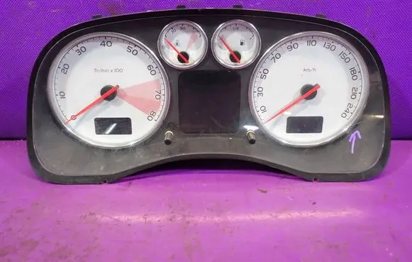 Peugeot 307 CC Speedometer (instrument cluster) P9644997480