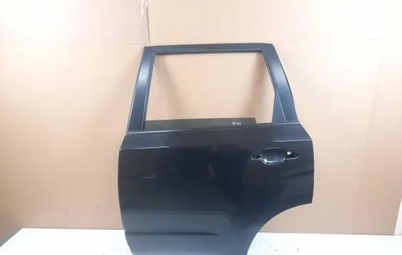 Subaru Forester SG Rear door