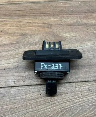 Volkswagen Caddy Sliding door contact joint 2K0907438