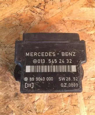 Mercedes-Benz E W124 Other relay 0135452432 899040000