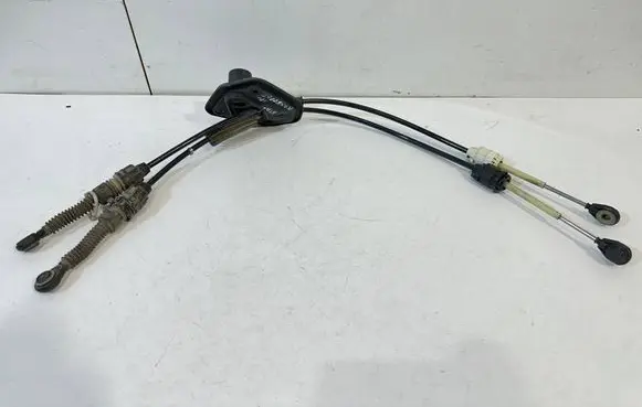 Renault Kangoo II Gear shift cable linkage