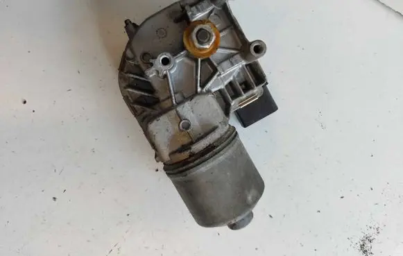 Skoda Octavia Mk2 (1Z) Front wiper linkage and motor 1Z1955119C