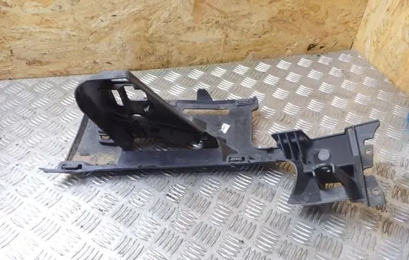 Jaguar XF X250 Front bumper mounting bracket CX2317A793A