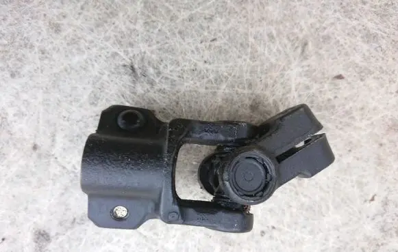 Jaguar XJ X300 Steering column universal joint
